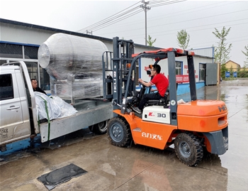 1200L變頻水冷泵真空滾揉機(jī)發(fā)往河北滄州